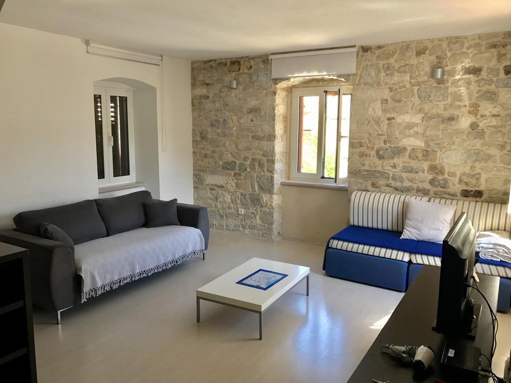 Apartments Andrea Сплит Екстериор снимка