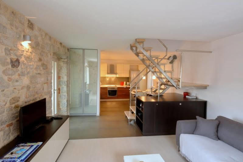 Apartments Andrea Сплит Екстериор снимка