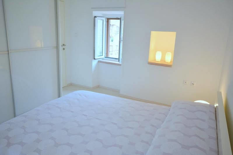 Apartments Andrea Сплит Екстериор снимка
